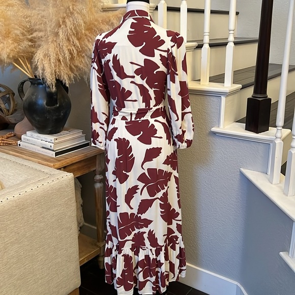 Zara Oyster White Floral Print MIDI Dress Size Small - Picture 6 of 8